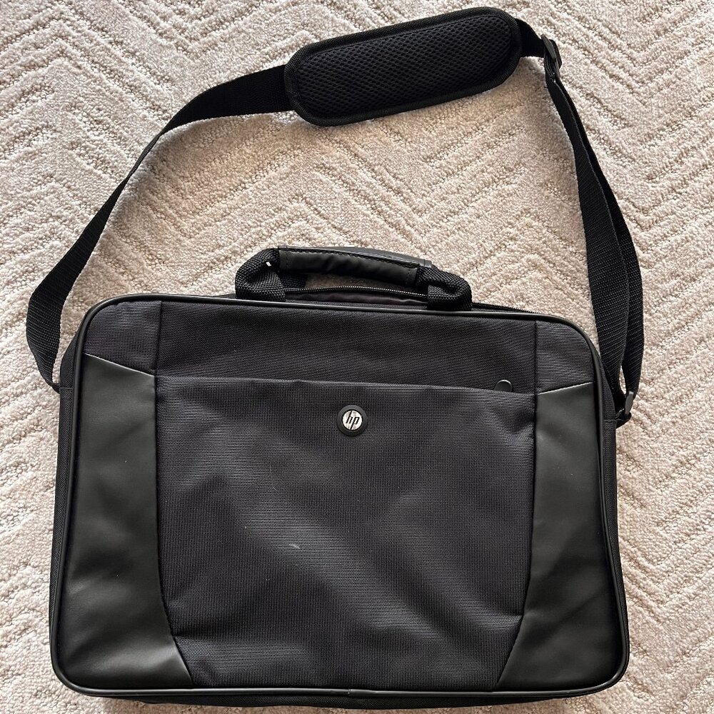 Laptop bag